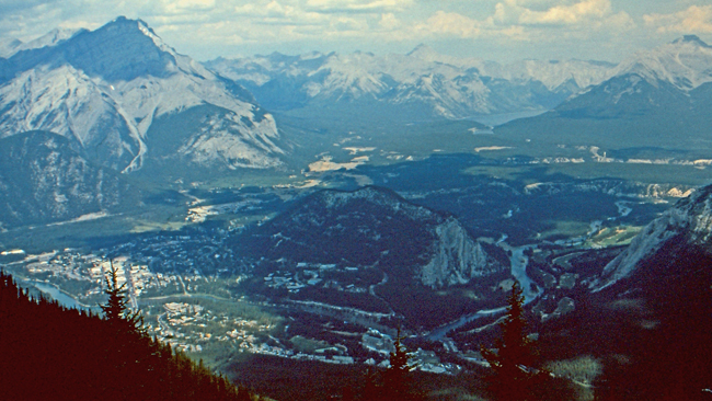 Blick auf Banff vom Sulphur Mountain